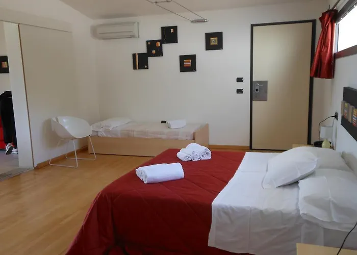 Tanca מלון קרדדו