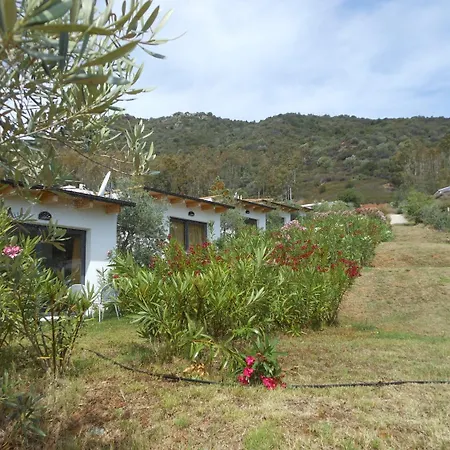 Отель Tanca Кардеду